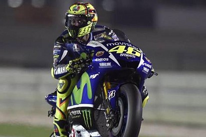 Rossi, Dovizioso'yu yendi ve ilk yarışı kazandı!