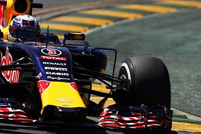 Ricciardo ikinci motoruna geçti!
