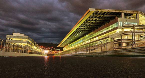 Rusya GP'si gece yapılmayacak