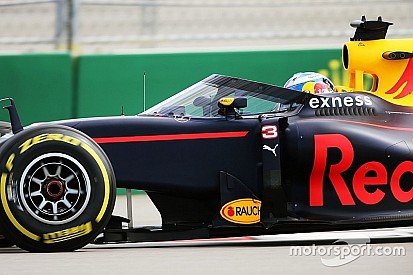 Система захисту кокпіта Red Bull дебютувала на трасі