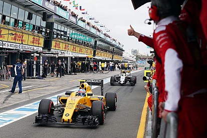 У FIA дозволили обговорювати стратегію