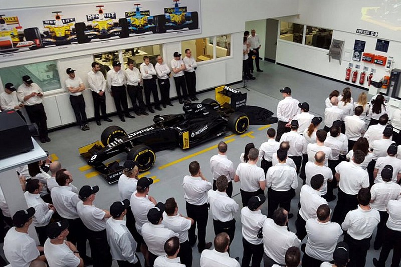 Renault планує розширити штат співробітників
