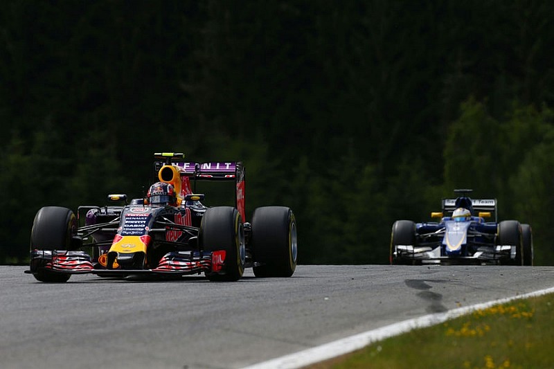 Red Bull може отримати мотори Mercedes в 2017-му