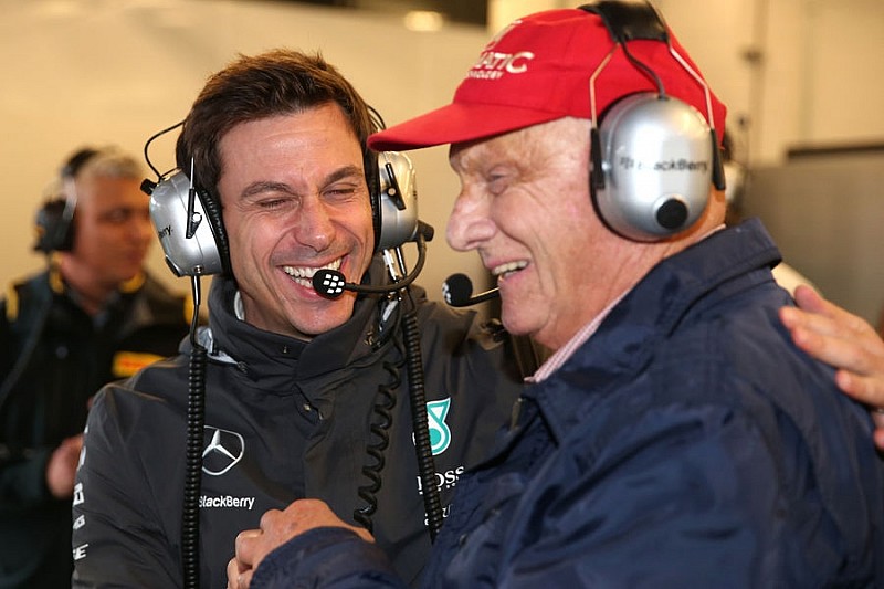 Лауда побоюється Ferrari в 2016 році