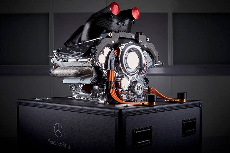 Что ожидать от двигателя Mercedes?