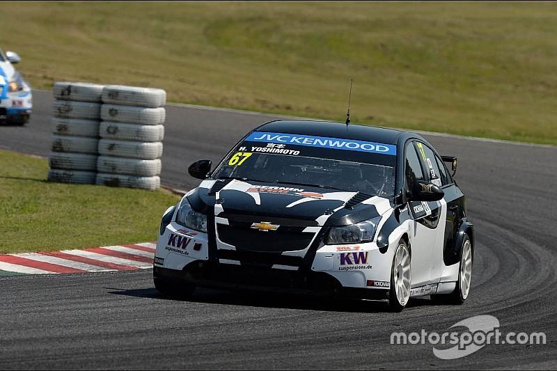 Nika Racing stelt terugkeer WTCC opnieuw uit