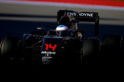 Montmeló espera a 90 mil aficionados para apoyar a Alonso