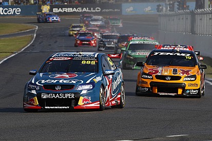 V8-Supercars in Perth: Lowndes und Winterbottom als Sieger im Reifenpoker