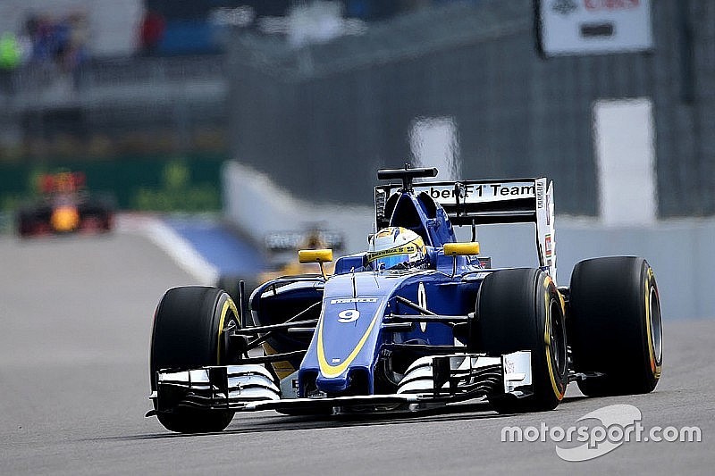 Sauber відмовляється від тестів в Барселоні