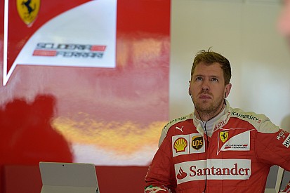 Феттель не нашел объяснений плохому темпу Ferrari