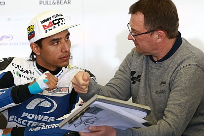 Hernandez topt halfnatte openingssessie op Mugello
