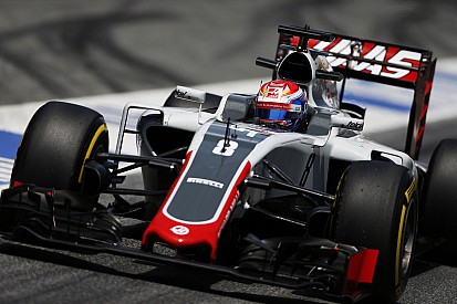 Haas-engineer Komatsu: “We halen nog lang niet alles uit de auto”