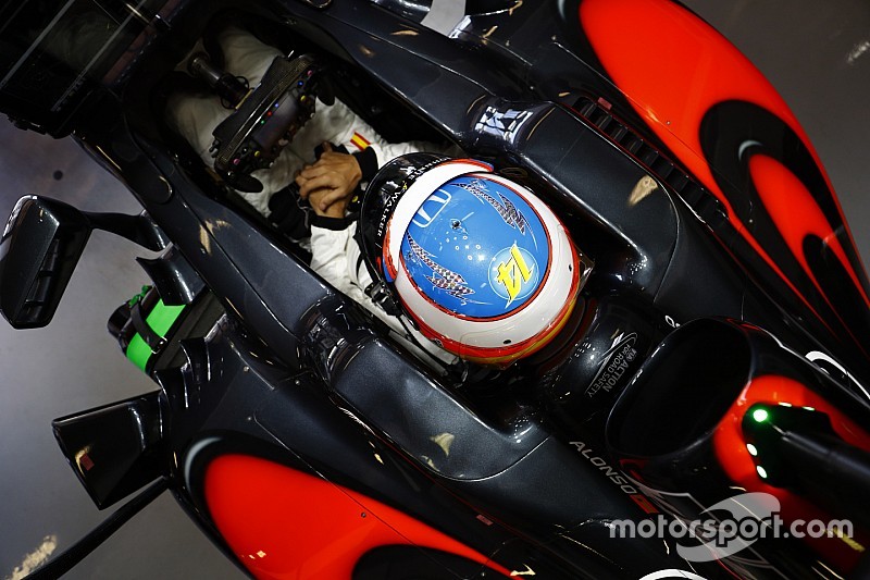 Alonso monta un motore Honda nuovo ma senza gettoni