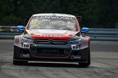 Doblete de “Pechito” López en Nurburgring