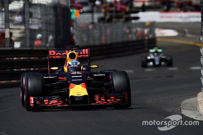 Ricciardo dolblij: