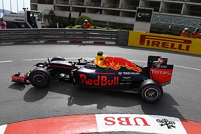Red Bull и Toro Rosso заключили соглашения с Renault