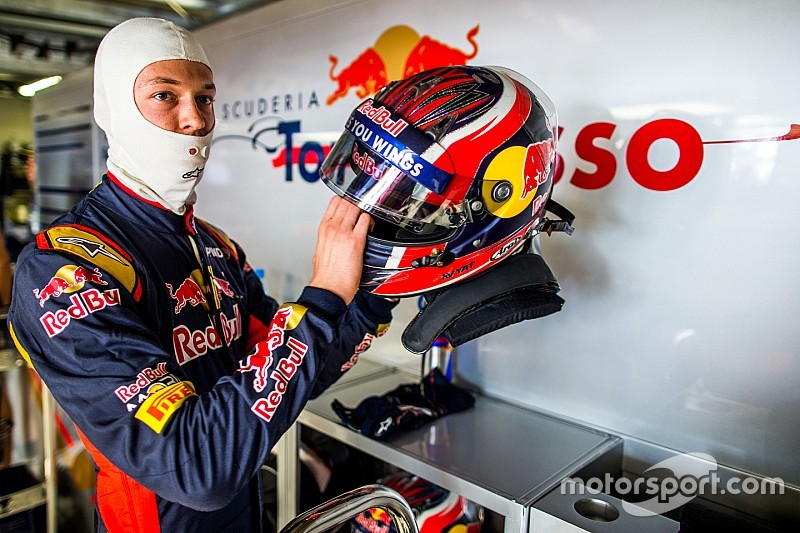 Квят призвал Toro Rosso поработать над дисциплиной