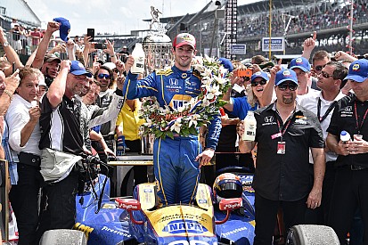 Тест-пілот команди Формули 1 Алекс Россі виграв соті перегони Indy 500