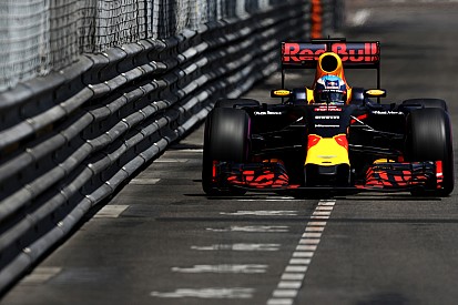 Red Bull рассчитывает на большую отдачу мотора в Канаде и Баку