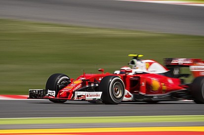 Az olasz sajtó már megint lehúzta Raikkönent: Vettel jobb volt a Spanyol Nagydíjon?