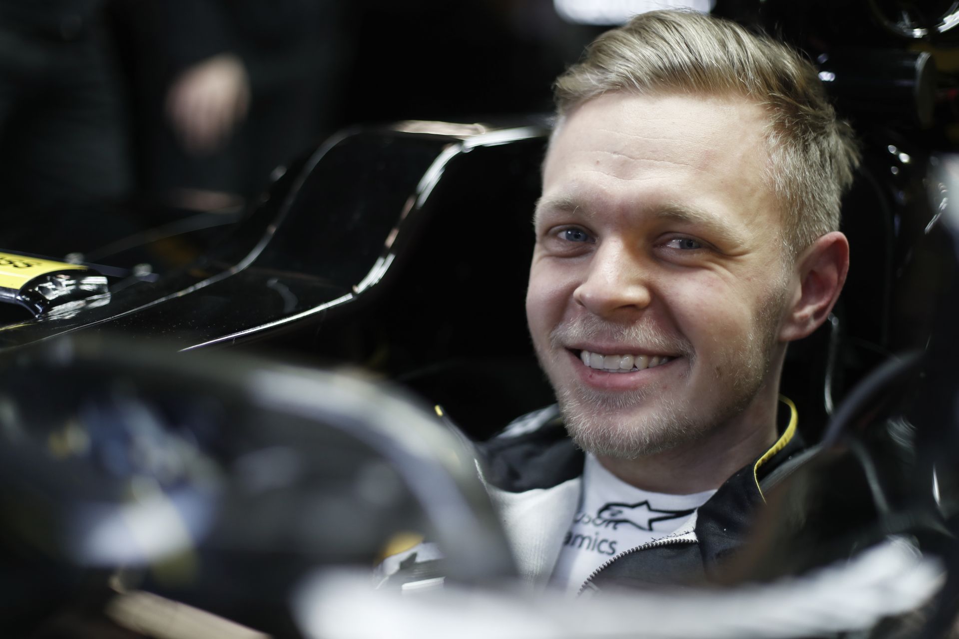 A Renault kimondta, amit sejthettünk: Magnussen az első számú versenyzőjük!