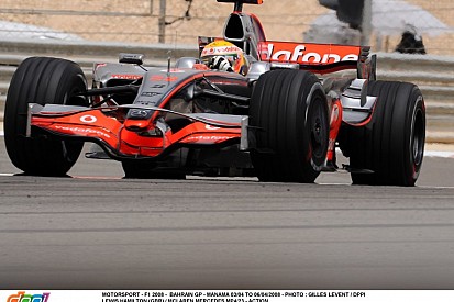 Hamilton becsapódása 2008-ból: Bahreini Nagydíj