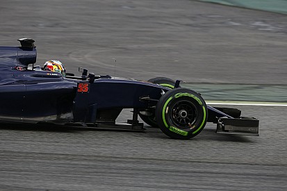 A Toro Rosso ma a váltóval szenvedett - amúgy biztató a kezdés!