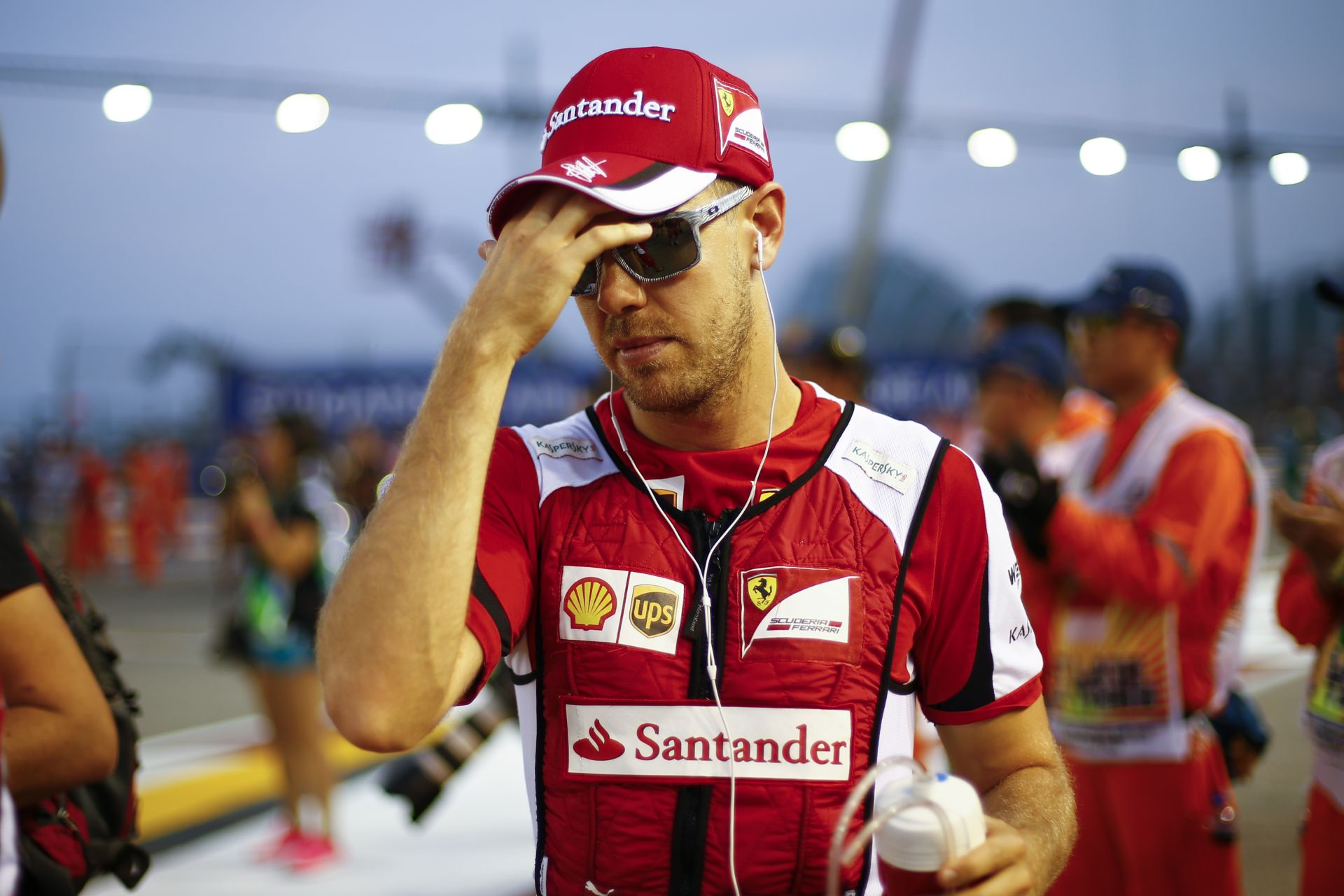 Videón Vettel és Coulhard csatája: Bajnokok Tornája
