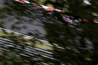 Red Bull megtiltotta a Toro Rossónak, hogy önállóan tárgyaljon a motorokról