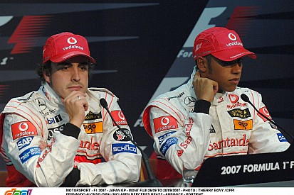 Alonso azt hitte, hogy Hamilton 2015-re már ötszörös vagy hatszoros Forma-1-es bajnok lesz!