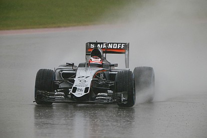 Perez és Hülkenberg "beúszott" a harmadik sorba Austinban!