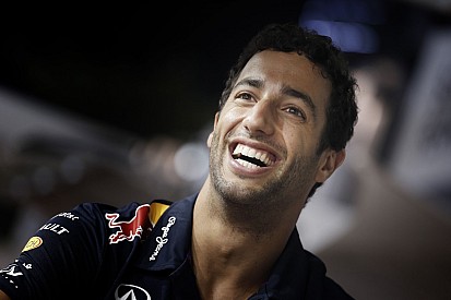 Ricciardo szerint a Mercedes titkolózik, de most nem lesznek olyan gyorsak