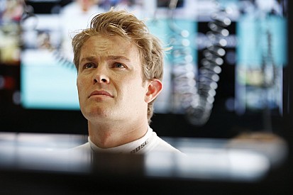 Hogy viselkedj, ha a Forma-1-es szerződésedről kell tárgyalnod? Rosberg válaszol!