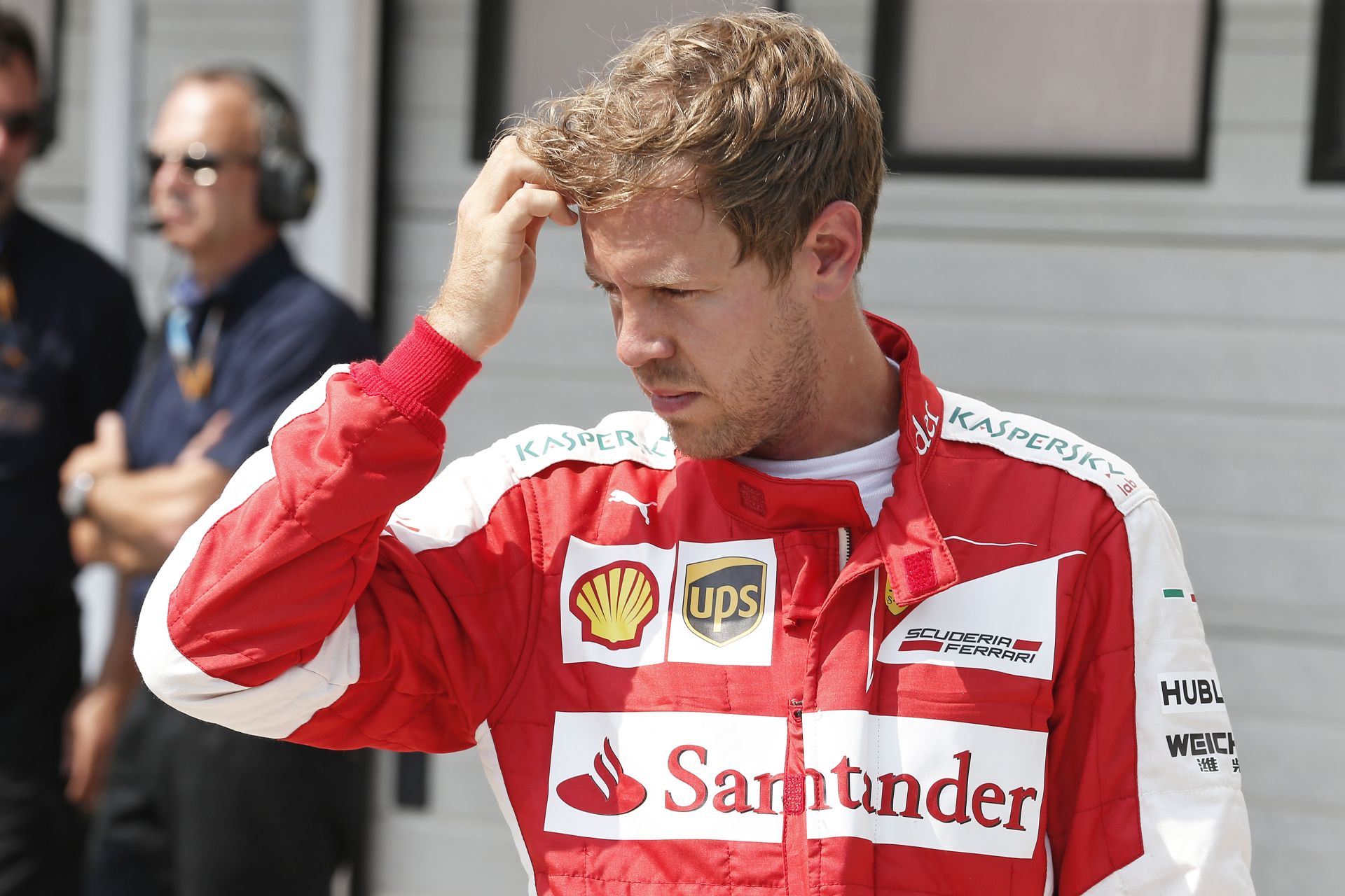 Vettel: Én nem trükközöm, csak nyomom a gázt!
