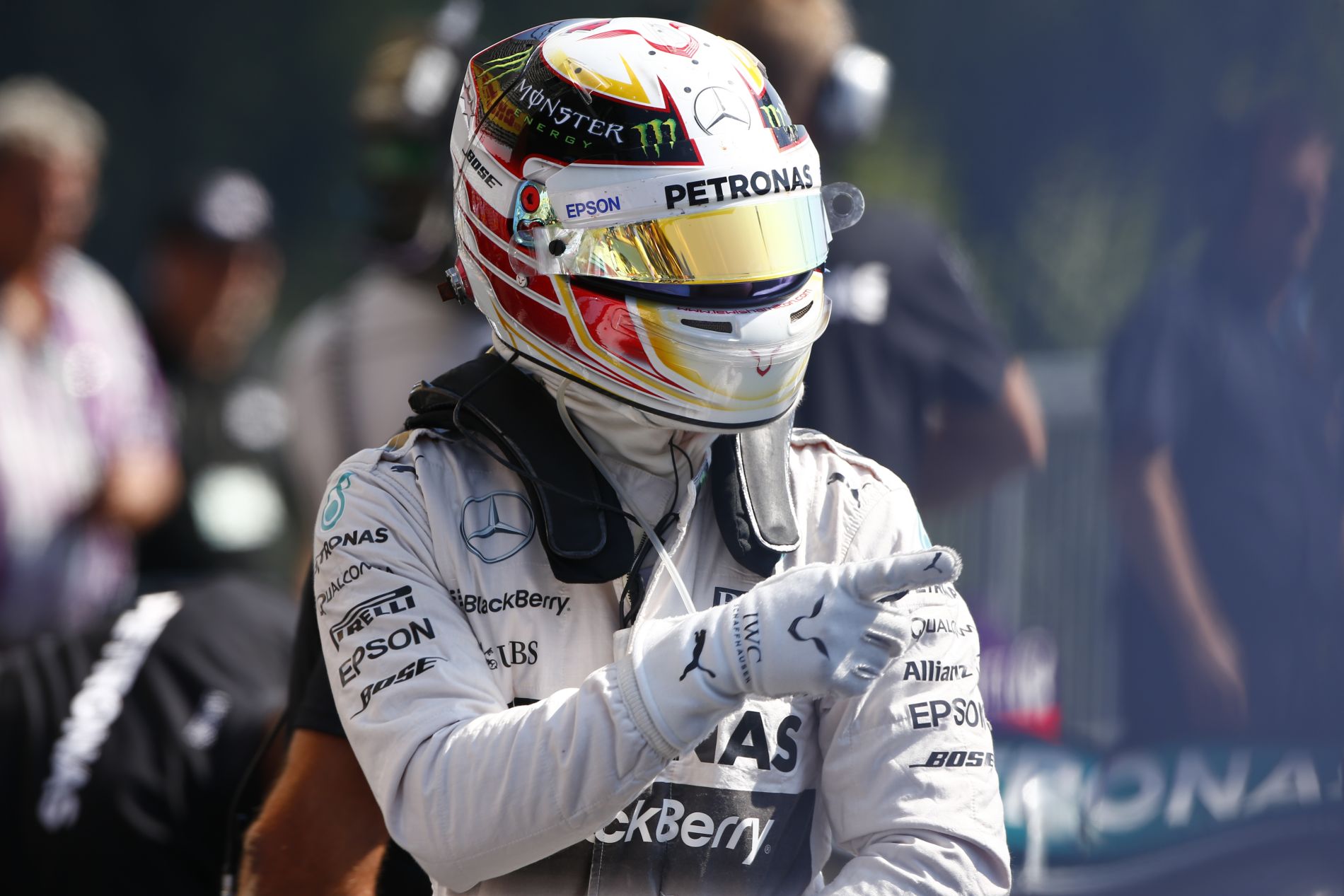 Hamilton, a pole-király: Schumachert és Sennát is befoghatja idén!
