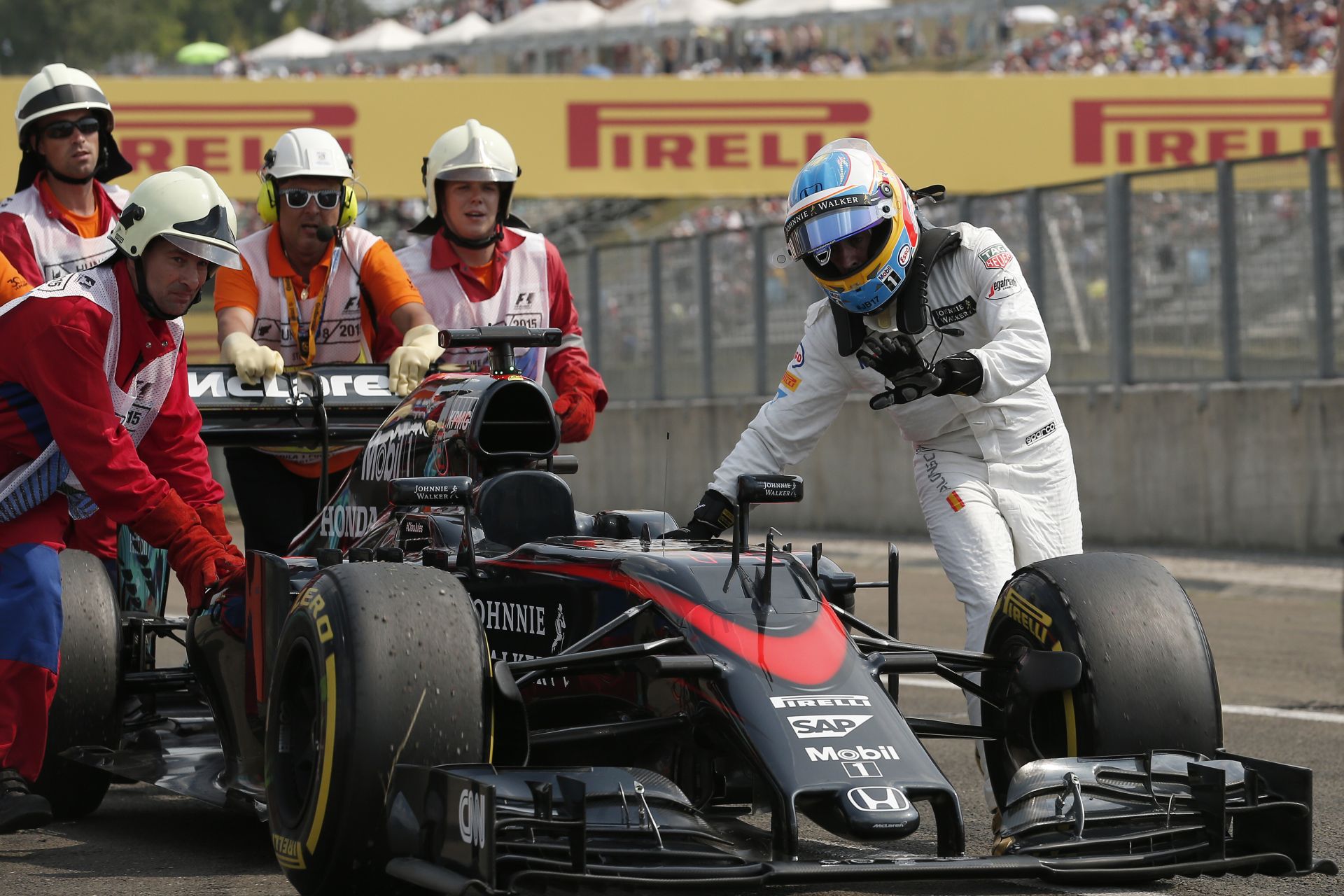 A Honda élesen kritizálta a McLaren kasztniját: Áll a bál Wokingban