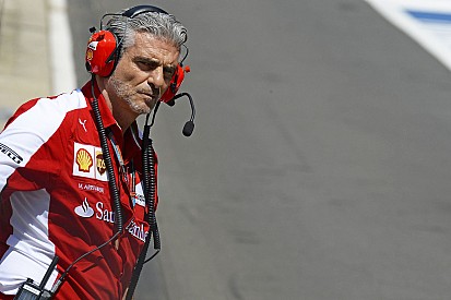 A Ferrari csapatfőnöke szívesen unatkozna, ha az ő versenyzői lennének folyamatosan 1-2-ben