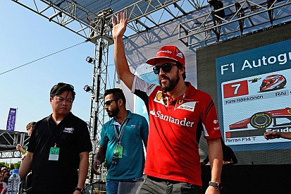 Alonso szerint jövőre favorit lesz a Ferrari - akkor miért távozott?!