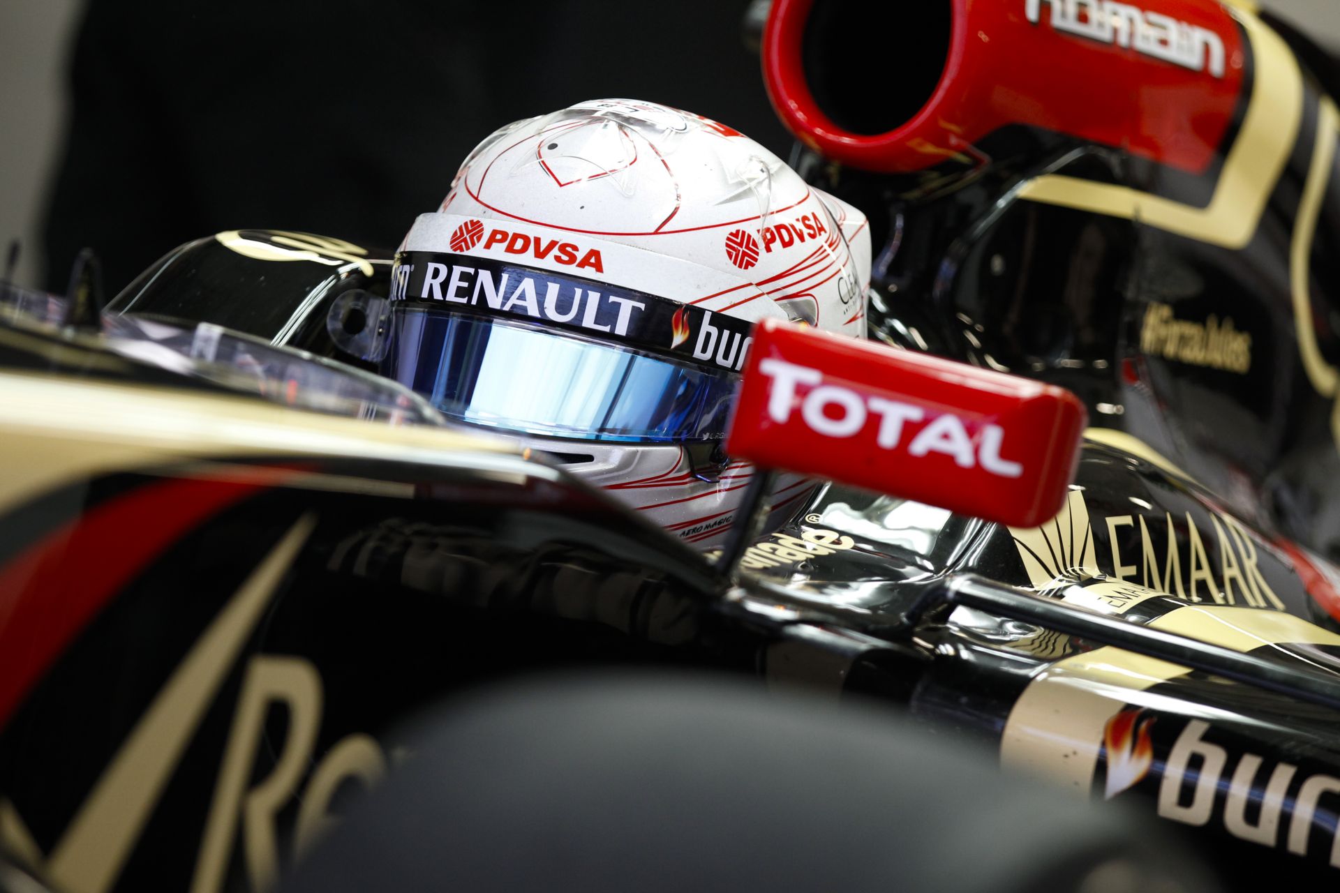 Romain Grosjean most Oroszországban borult el: NO POWER!