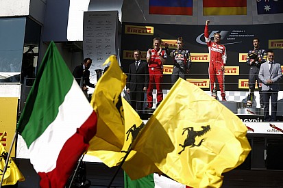 A Ferrari a Belga Nagydíjon 900. alkalommal rajtol el a Forma-1-ben!