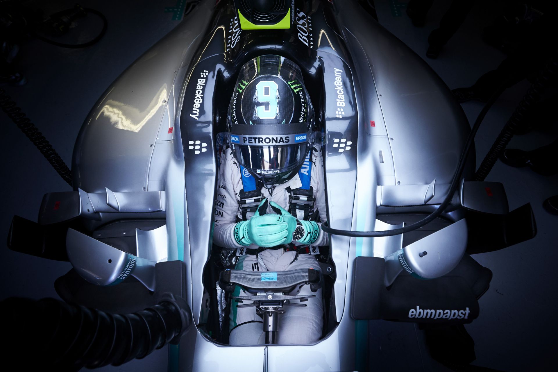 Rosberg: Úgy nyomtam neki, mint egy nem normális! Az időmérőn ment el a győzelmem!