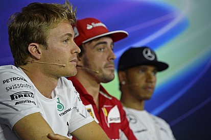 Alonso szerint kellemes gondja van a Mercedesnek: a ferraris nem lesz a béke nagykövete