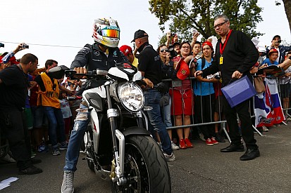 Rosberg: Hamilton ma jobb munkát végzett, megérdemli a győzelmet