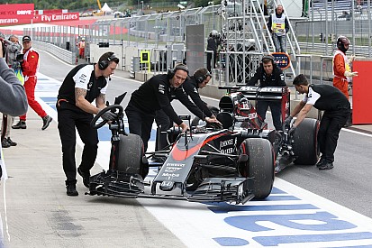 Egy halott projekt a McLaren-Honda? Alonso minden este sírva aludhat el
