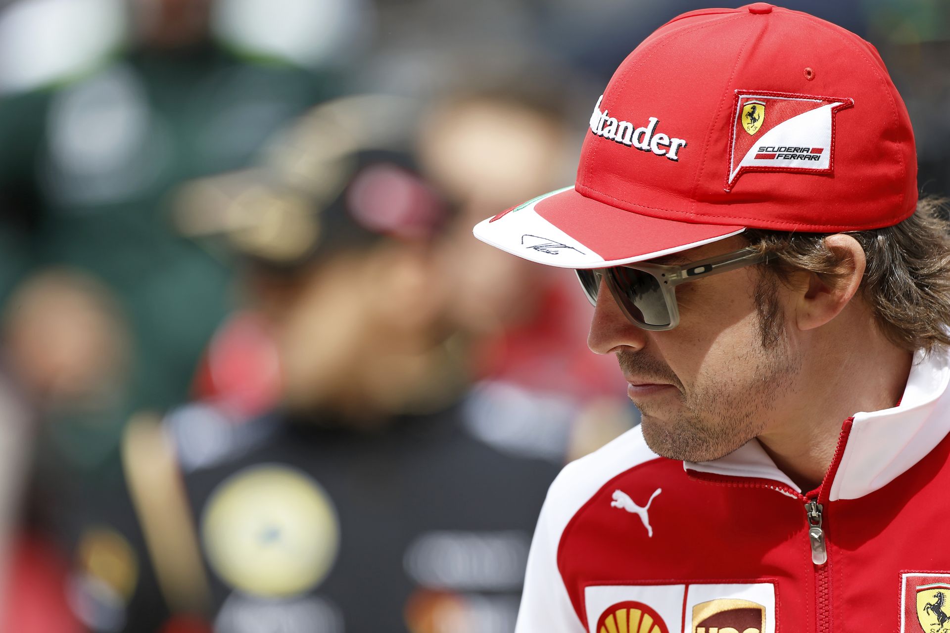 Levezető kör: Alonso és Vettel egyszerre volt iszonyat kemény férfi és kislány a zongoránál