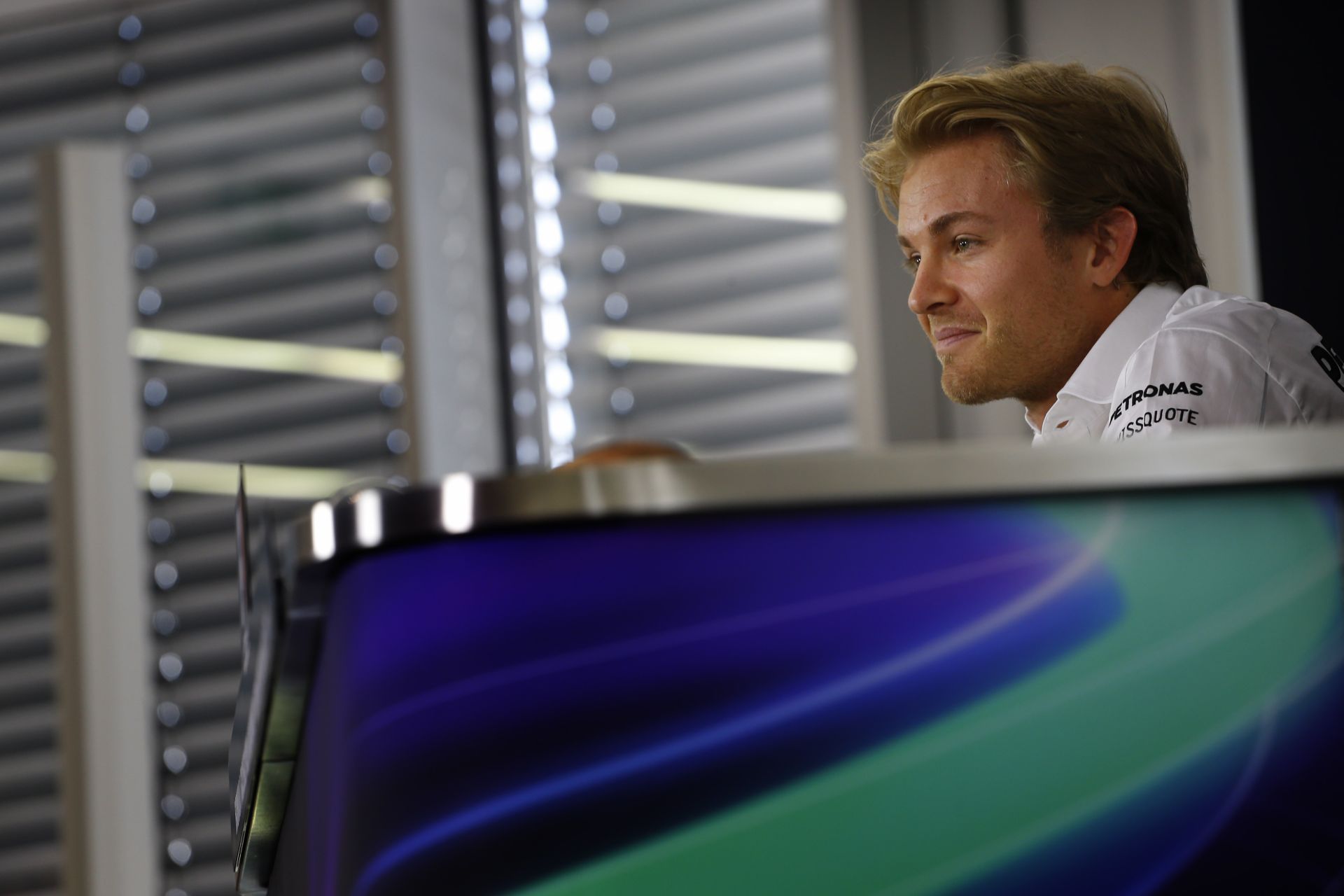 Rosberg nem boldog Hamilton kiesése miatt: Jobb lett volna szemtől szemben lerendezni a kérdést