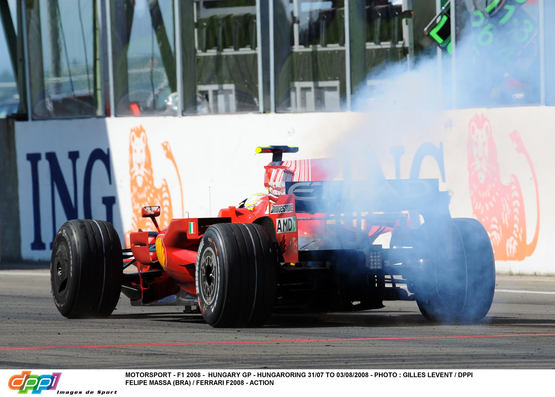 Massa nagy drámája a 2008-as Magyar Nagydíjon: Elszáll alatta a Ferrari