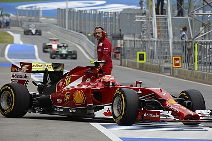 Raikkönen alatt elfogyott a Ferrari a végére