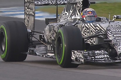 Bukta van, mert ez a nap F1-es felvétele Jerezből: Red Bull RB11 – Ricciardóval