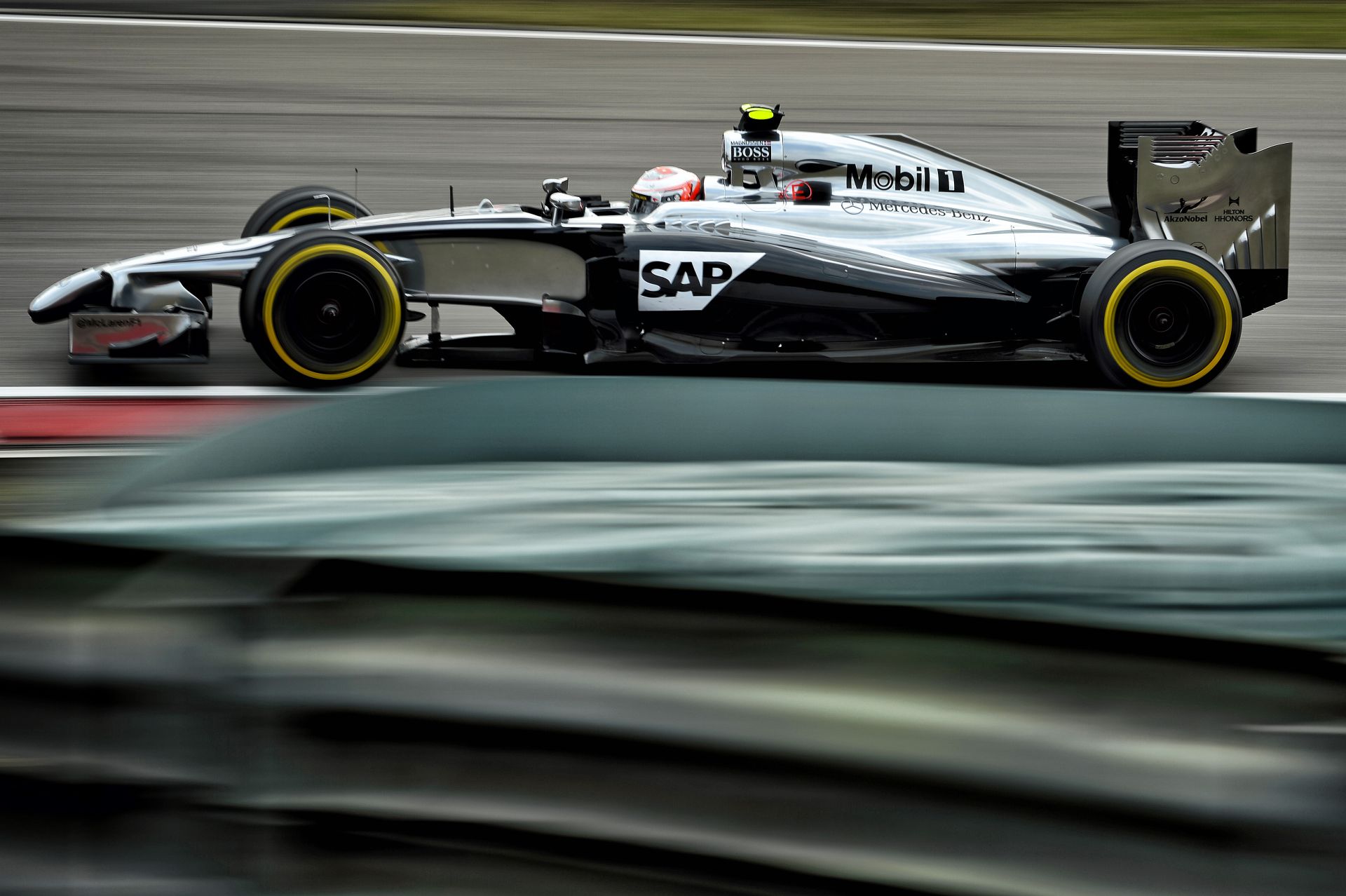 Magnussen nem érti, hogy miért gyengébb a McLaren